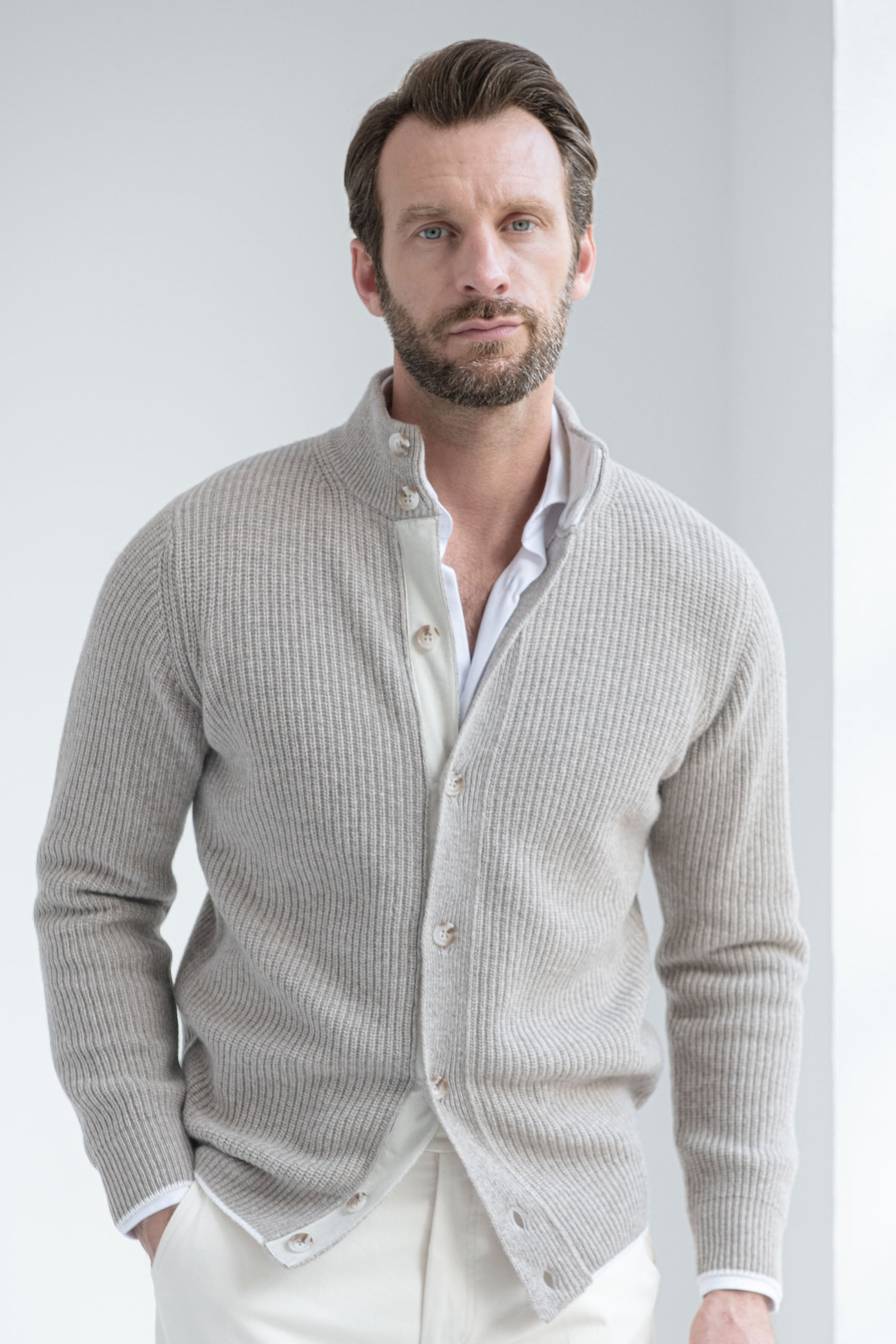 Taupe ribbed cashmere blend cardigan – Made in Italy
